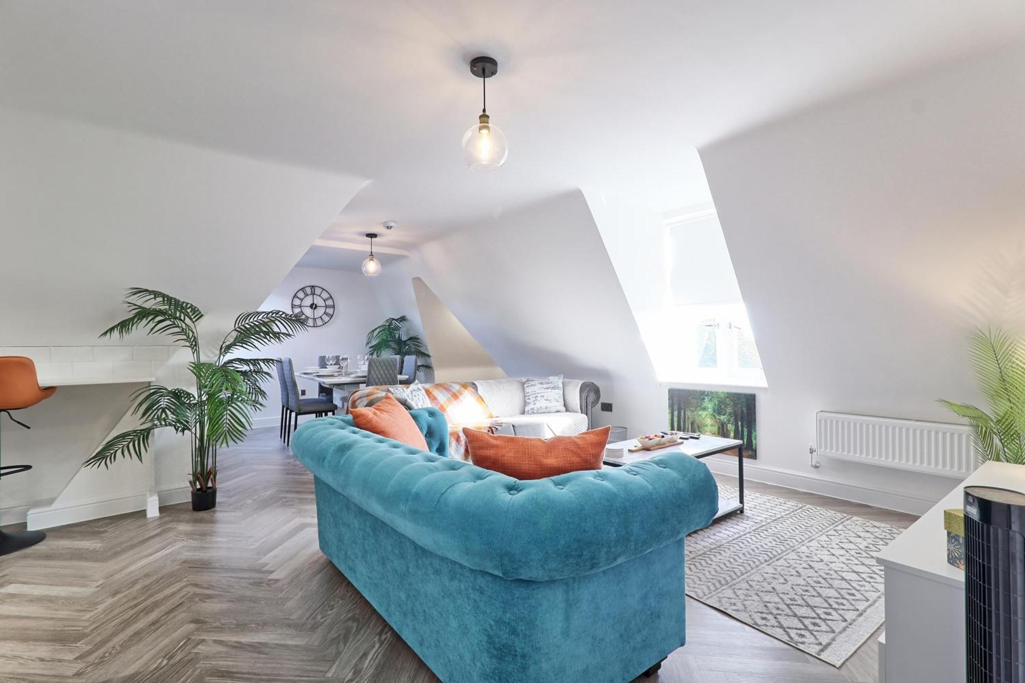 Writtle Massive 4 Bedroom Apartment With Parking In Gorgeous Countryside Location & Short Drive To Chelmsford City Centre Contractors Welcome المظهر الخارجي الصورة