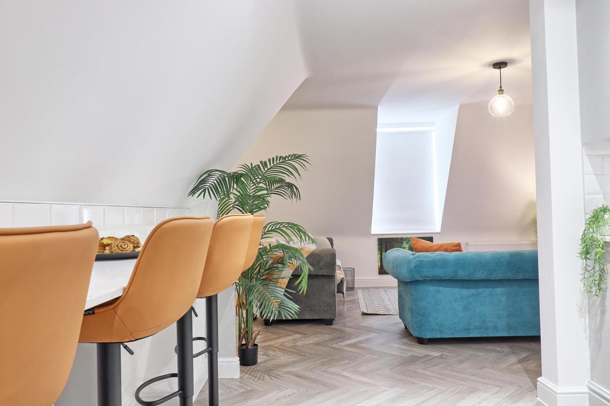 Writtle Massive 4 Bedroom Apartment With Parking In Gorgeous Countryside Location & Short Drive To Chelmsford City Centre Contractors Welcome المظهر الخارجي الصورة